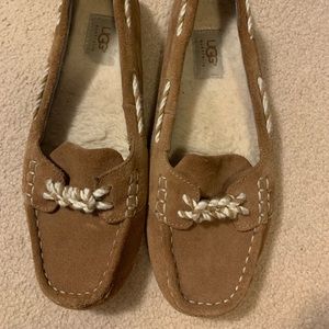 Ugh womens size 9 slipper/shoe